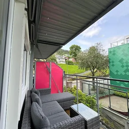 Sentral Leilighet I Appartement *